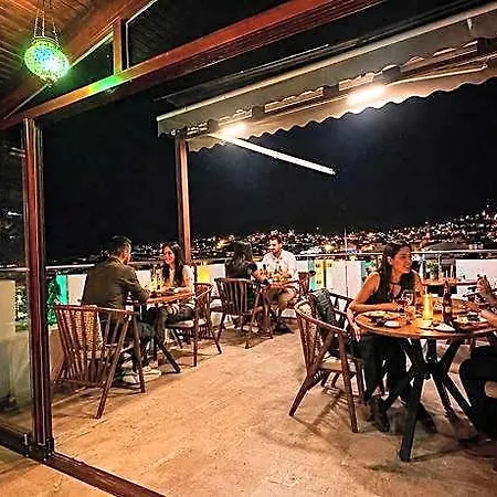 Bella Hotel