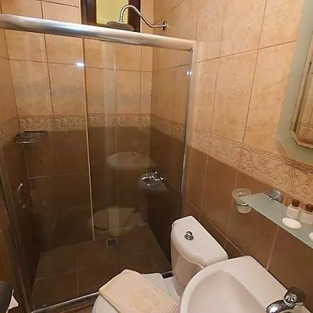 Bella מלון 2*